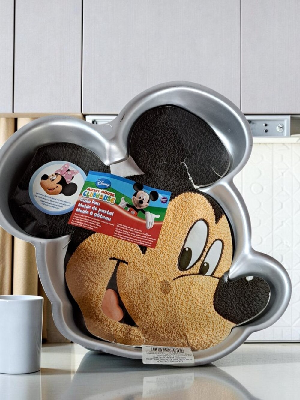 Wilton Mickey Mouse Cake Pan Disney Baking Clubhouse 2105-7070 with Instructions